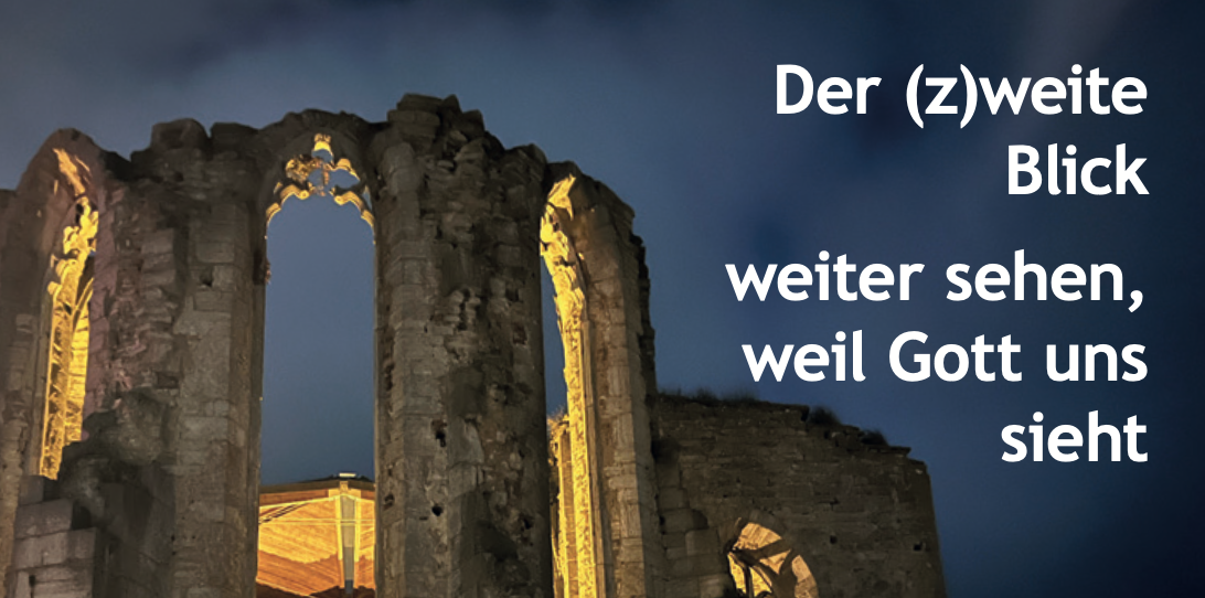 Burg mit Licht und Text 